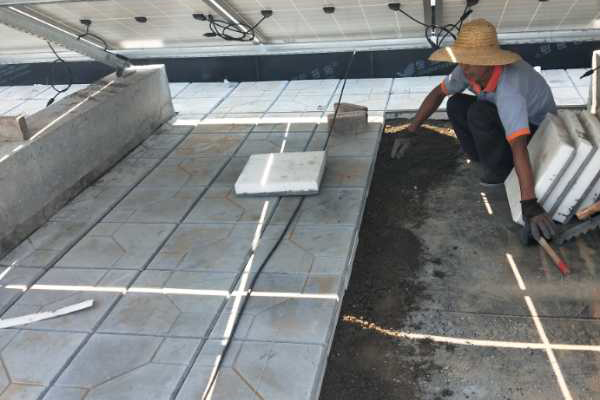郑东新区众意路小学使用CXP倒置式屋面保温板